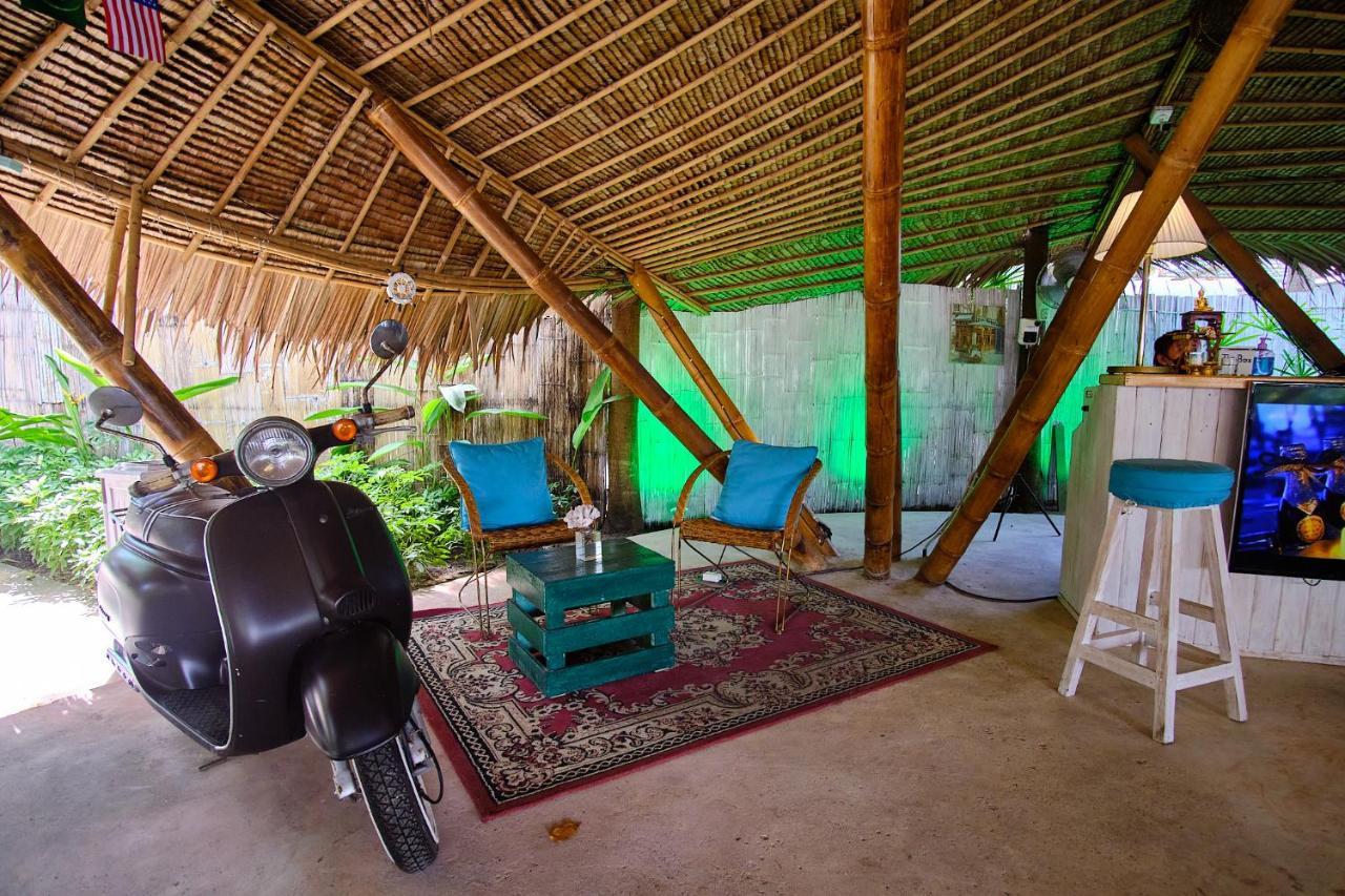 Beach House Camp Na Chom Thian Exterior foto