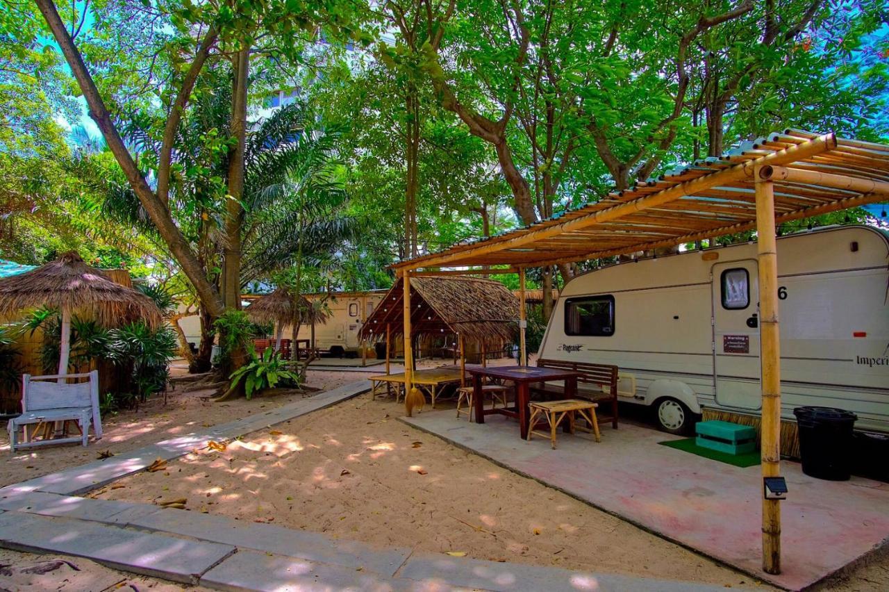 Beach House Camp Na Chom Thian Exterior foto
