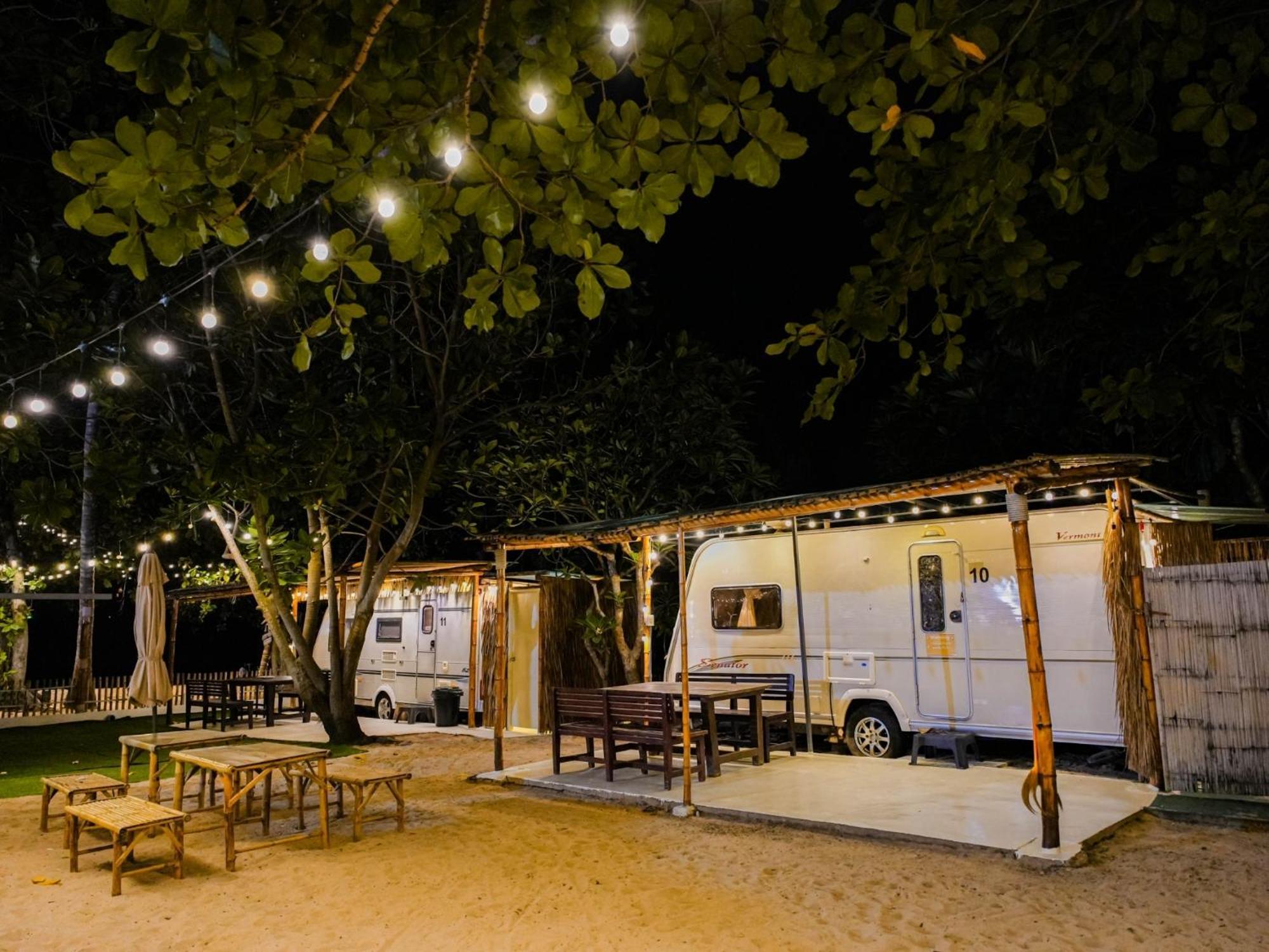 Beach House Camp Na Chom Thian Exterior foto